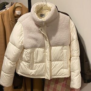 Bernardo Women's White and Cream Puffer Jacket